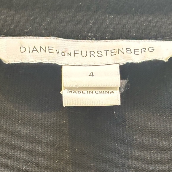 Diane von Furstenberg “Dilly” Daisy Print Silk Blend Long Sleeve Dress Size 4 🌼 - Picture 6 of 10